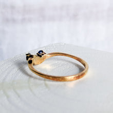 Load image into Gallery viewer, Vintage 18K Yellow Gold Sapphire Ring Enhancer US 6.75