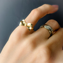 Load image into Gallery viewer, 14K Yellow Gold Bow Ring US 3.5 / UK F.5
