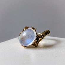 Load image into Gallery viewer, Vintage 10K Yellow Gold Moonstone Bypass Ring US 3.5 / UK G