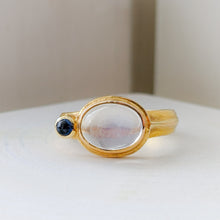 Load image into Gallery viewer, 18K Yellow Gold Moonstone and Sapphire Ring Size US 8.25 / UK Q