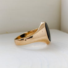 Load image into Gallery viewer, Antique 14K Yellow Gold Onyx Ring Size US 7.75 / UK P