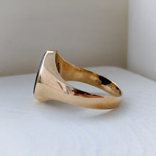 Load image into Gallery viewer, Antique 14K Yellow Gold Onyx Ring Size US 7.75 / UK P