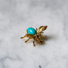 Load image into Gallery viewer, 14K Yellow Gold Turquoise Fly Brooch