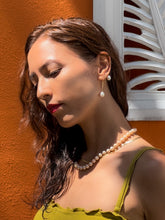 Load image into Gallery viewer, 18K Yellow Gold Teardrop Cultured Pearl Threader Earrings