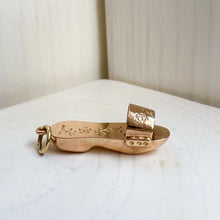 Load image into Gallery viewer, 18K Yellow Gold Floral Clog Charm