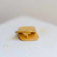 Load image into Gallery viewer, 18K Yellow Gold Diamond Ace of Clubs Pendant