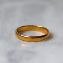 Load image into Gallery viewer, Antique 22K Yellow Gold Band Size US 6.5