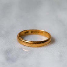 Load image into Gallery viewer, Antique 22K Yellow Gold Band Size US 6.5