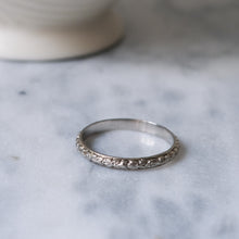 Load image into Gallery viewer, Vintage Platinum Orange Blossom Wedding Band Size US 7.25 / UK O