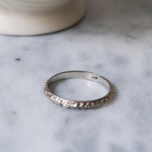 Load image into Gallery viewer, Vintage Platinum Orange Blossom Wedding Band Size US 7.25 / UK O