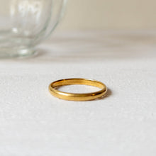 Load image into Gallery viewer, 18K Yellow Gold Plain Band US 9 / UK R.5
