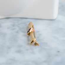 Load image into Gallery viewer, Edwardian 10K Rose Gold Purple Garnet Bar Brooch