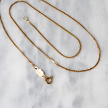 Load image into Gallery viewer, Vintage 18 inch 14K Yellow Gold Unoaerre Serpentine Flat S-Link Chain