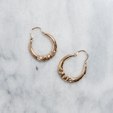 Load image into Gallery viewer, Vintage 1920s 14K Yellow Gold Bow Hoop Earrings