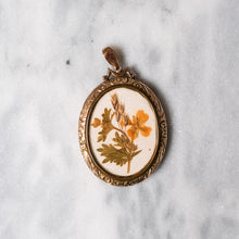 Load image into Gallery viewer, Antique 9K Rose Gold Oval Keepsake Flower Locket