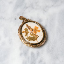 Load image into Gallery viewer, Antique 9K Rose Gold Oval Keepsake Flower Locket