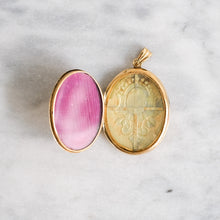 Load image into Gallery viewer, Antique 14K Yellow Gold Enamel Pansy Flower Engine-Turned Locket