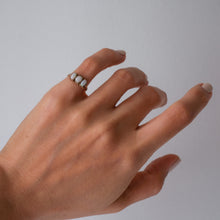 Load image into Gallery viewer, Vintage 9K Rose Gold 3-Stone Opal Ring