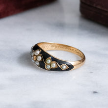 Load image into Gallery viewer, Antique Victorian 18K Yellow Gold Pearl and Diamond Enamel Forget-Me-Not Mourning Ring