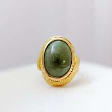 Load image into Gallery viewer, 1960s Vintage 18K Yellow Gold Jade Ring in Size UK M+ / US 6 3/4