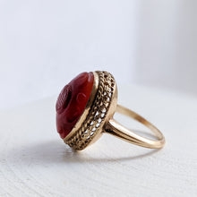 Load image into Gallery viewer, Vintage 14K Yellow Gold Carved Agate Ring in Size UK L+ / US 6