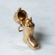 Load image into Gallery viewer, Vintage 9K Yellow Gold Puss in Boots Charm
