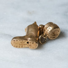 Load image into Gallery viewer, Vintage 9K Yellow Gold Puss in Boots Charm
