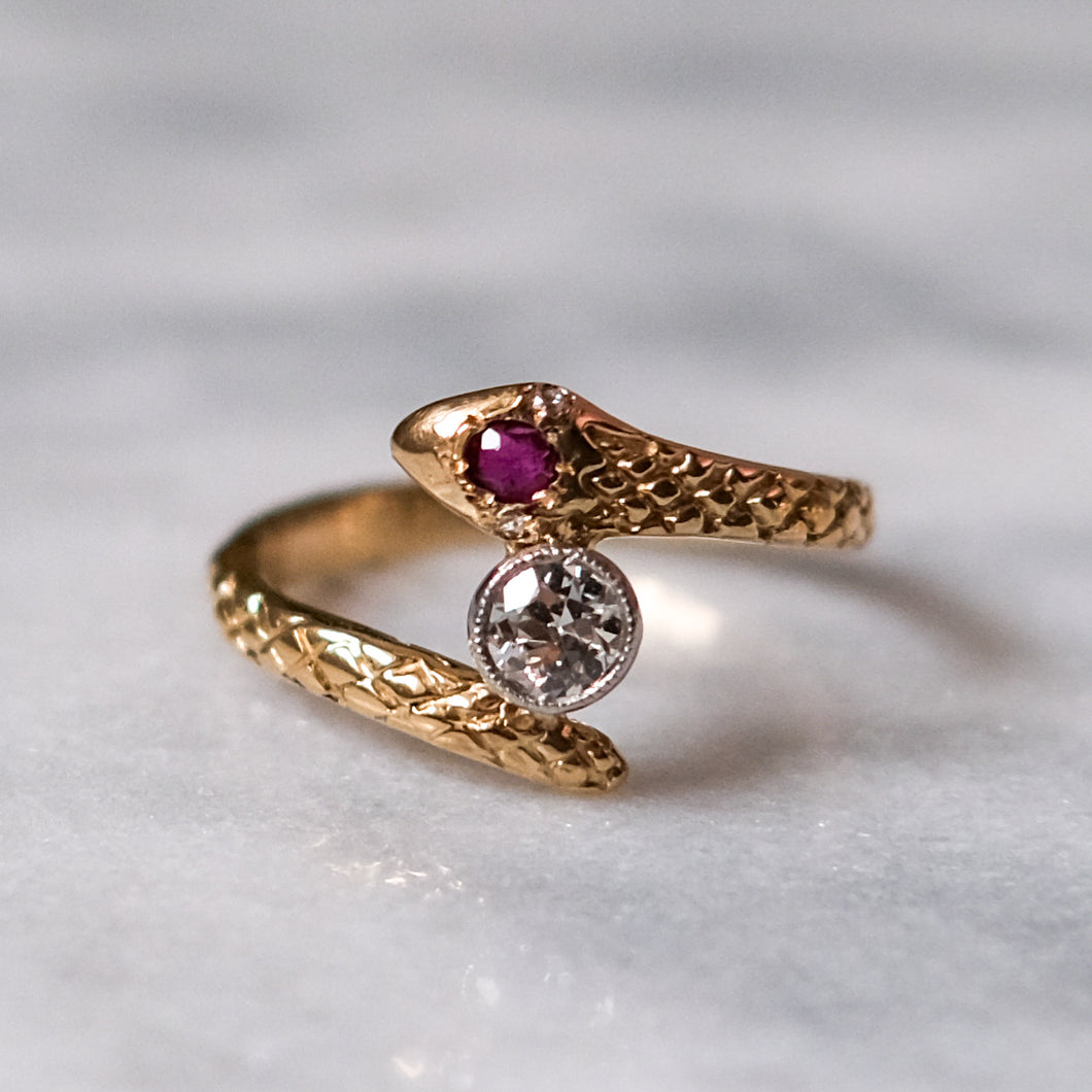 Art Deco 14K Yellow Gold Diamond and Ruby Toi et Moi Snake Ring