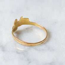 Load image into Gallery viewer, Antique 18K Yellow Gold French Countryside Landscape Ring
