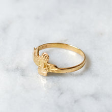 Load image into Gallery viewer, Antique 18K Yellow Gold French Countryside Landscape Ring
