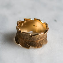 Load image into Gallery viewer, Vintage 14K Rose Gold Foliate Leaf Motif Ring
