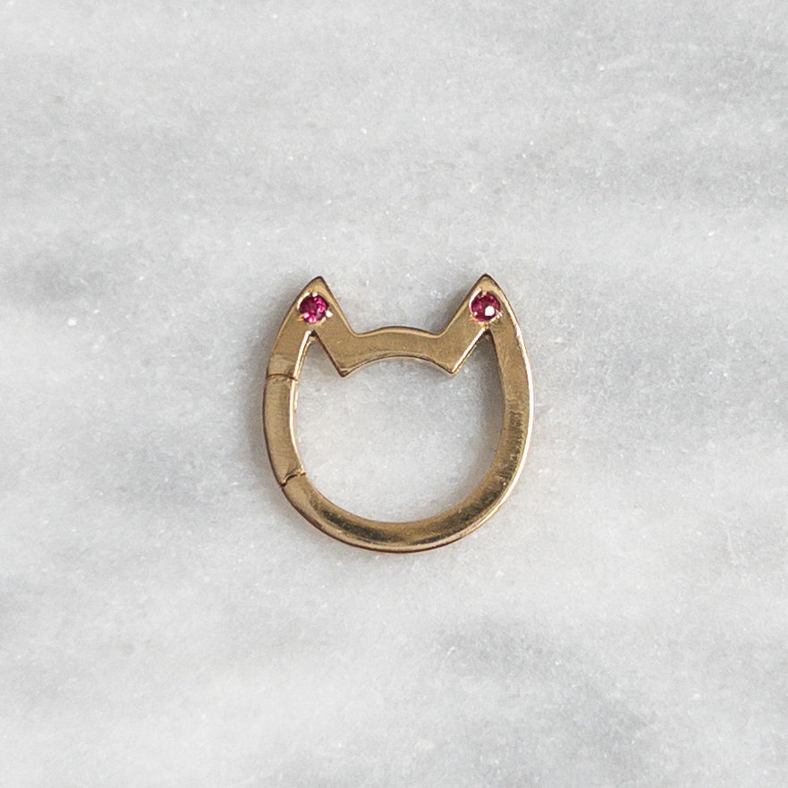 18K Yellow Gold Eye of the Cat Connector with Gemstone Ear Tips