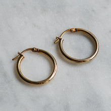 Load image into Gallery viewer, 9K Yellow Gold Round Hoop Earrings by UnoAErre
