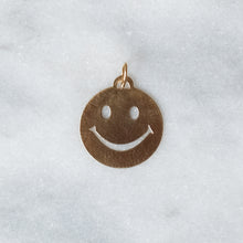 Load image into Gallery viewer, Vintage 14K Yellow Gold Smiley Charm
