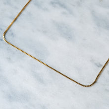 Load image into Gallery viewer, Vintage 15 inch 14K Yellow Gold Box Chain
