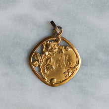 Load image into Gallery viewer, French Belle Époque Square 18K Rose Gold &quot;AB&quot; Rose Medallion Pendant
