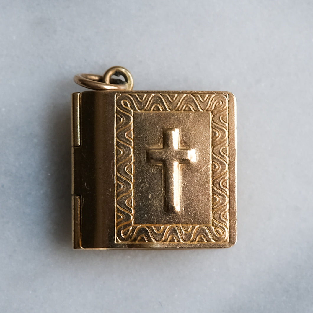 Vintage Estate Holy Bible Prayer Charm