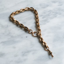 Load image into Gallery viewer, Antique Chunky Celestial Star Rolo-Link Bracelet with Dog-Clip Clasp
