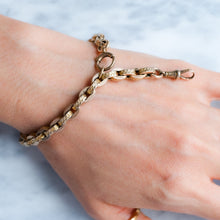 Load image into Gallery viewer, Antique Chunky Celestial Star Rolo-Link Bracelet with Dog-Clip Clasp

