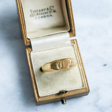 Load image into Gallery viewer, Vintage Tiffany &amp; Co. Elsa Peretti Heart Signet Ring
