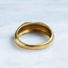 Load image into Gallery viewer, Vintage Tiffany &amp; Co. Elsa Peretti Heart Signet Ring
