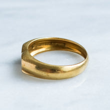 Load image into Gallery viewer, Vintage Tiffany &amp; Co. Elsa Peretti Heart Signet Ring
