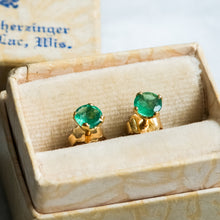 Load image into Gallery viewer, Vintage Emerald Stud Earrings (Light)
