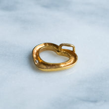 Load image into Gallery viewer, Vintage Openwork Heart Pendant
