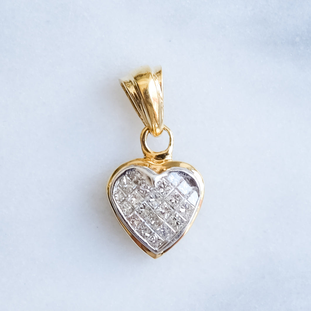 Vintage Delicate 18 Inch Curb-Link Chain with Invisible Set Diamond Heart Pendant