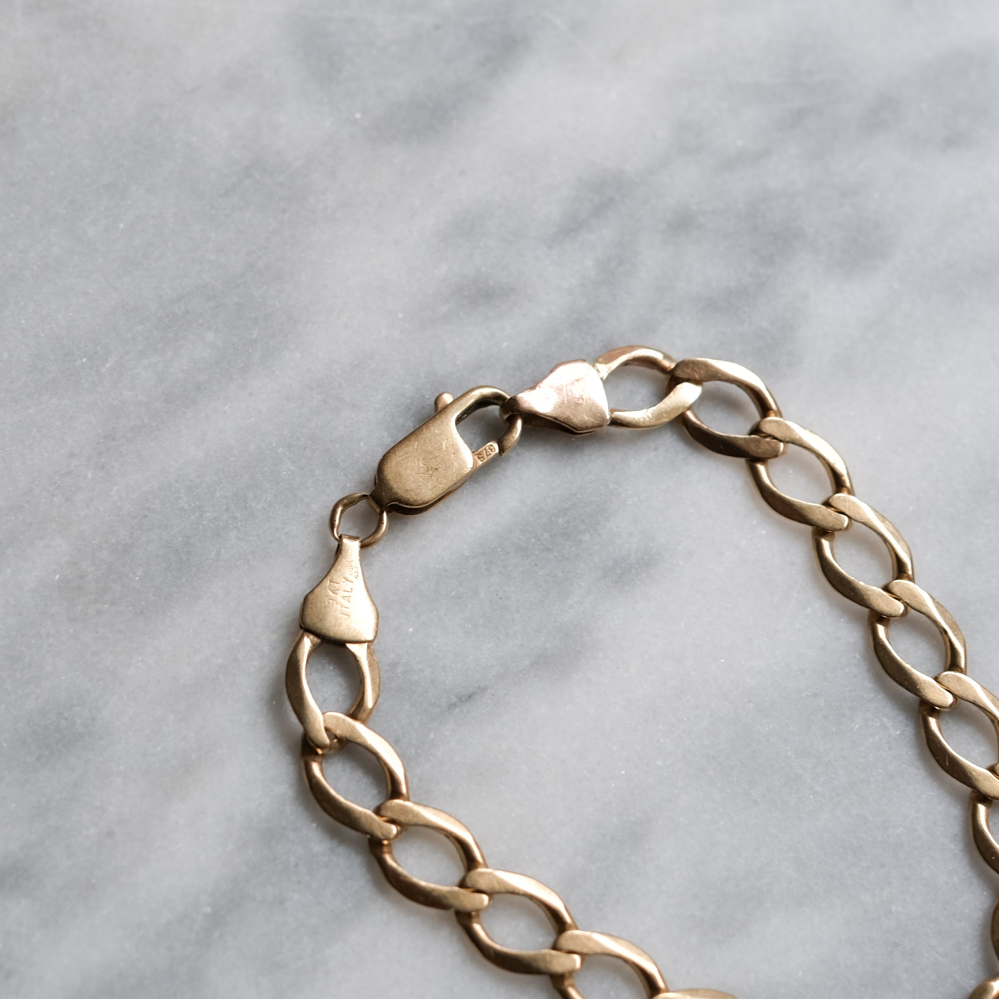 Vintage 9K Gold Flat Curb-Link Bracelet | Eye of the Cat Jewellery