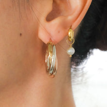 Load image into Gallery viewer, Vintage Tricolour UnoAErre Round Twist Hoop Earrings
