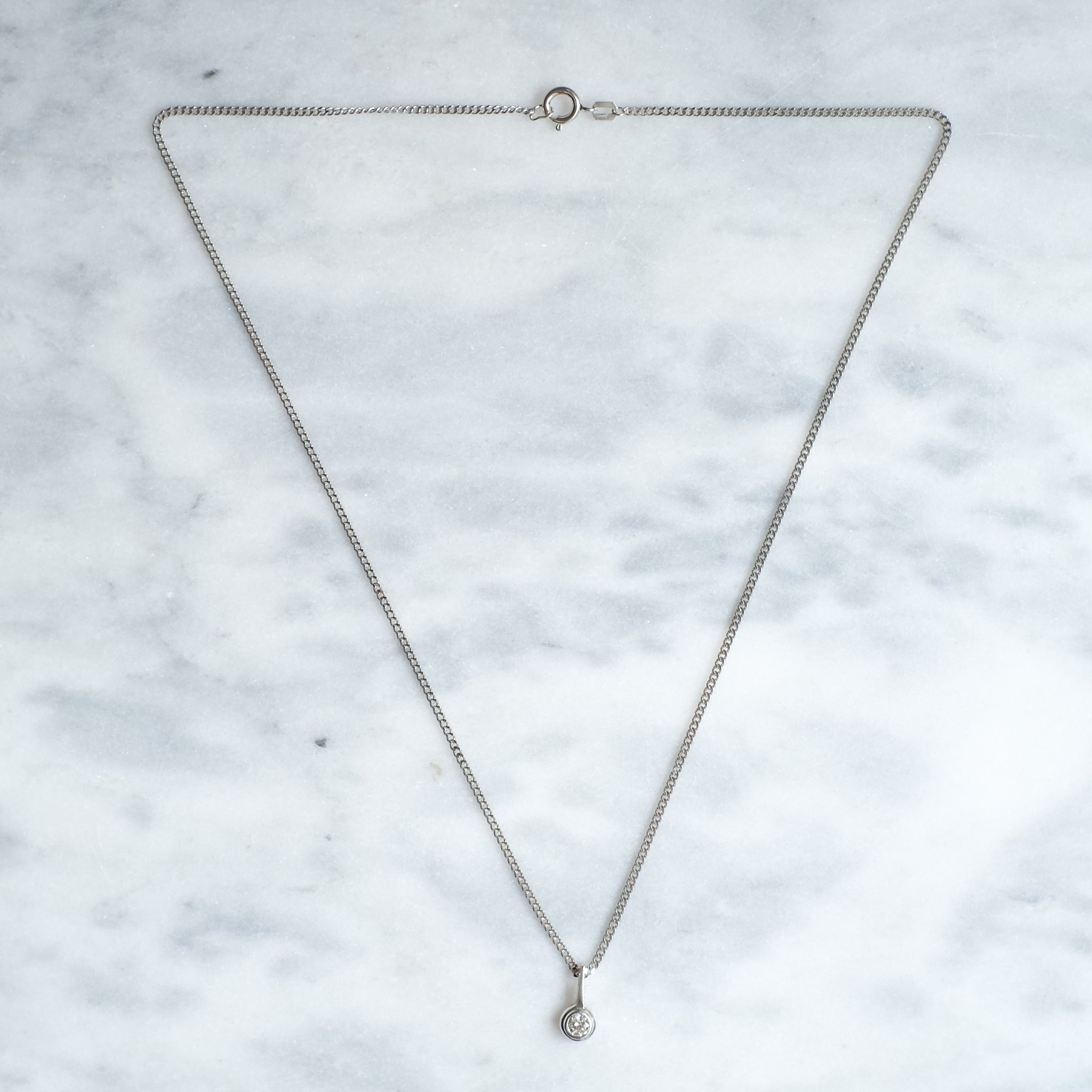 【HYERES LOR】Petit Lor Silhouette Antique Chain Necklace HYERES LOR】Petit Lor Silhouette Antique Chain Necklace