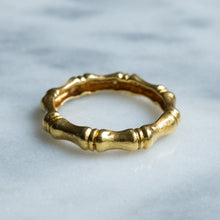 Load image into Gallery viewer, Vintage UnoAErre Bamboo Ring size US 6
