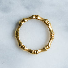Load image into Gallery viewer, Vintage UnoAErre Bamboo Ring size US 7
